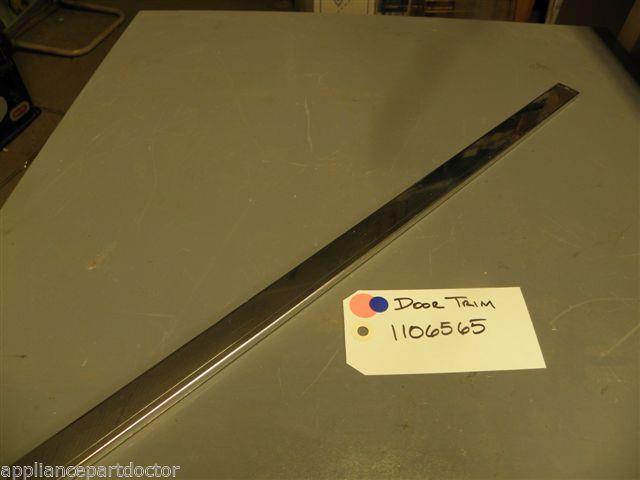 KENMORE REFRIGERATOR 1106565 Door Trim USED PART KENMORE REFRIGERATOR 1106565 Door Trim USED PART